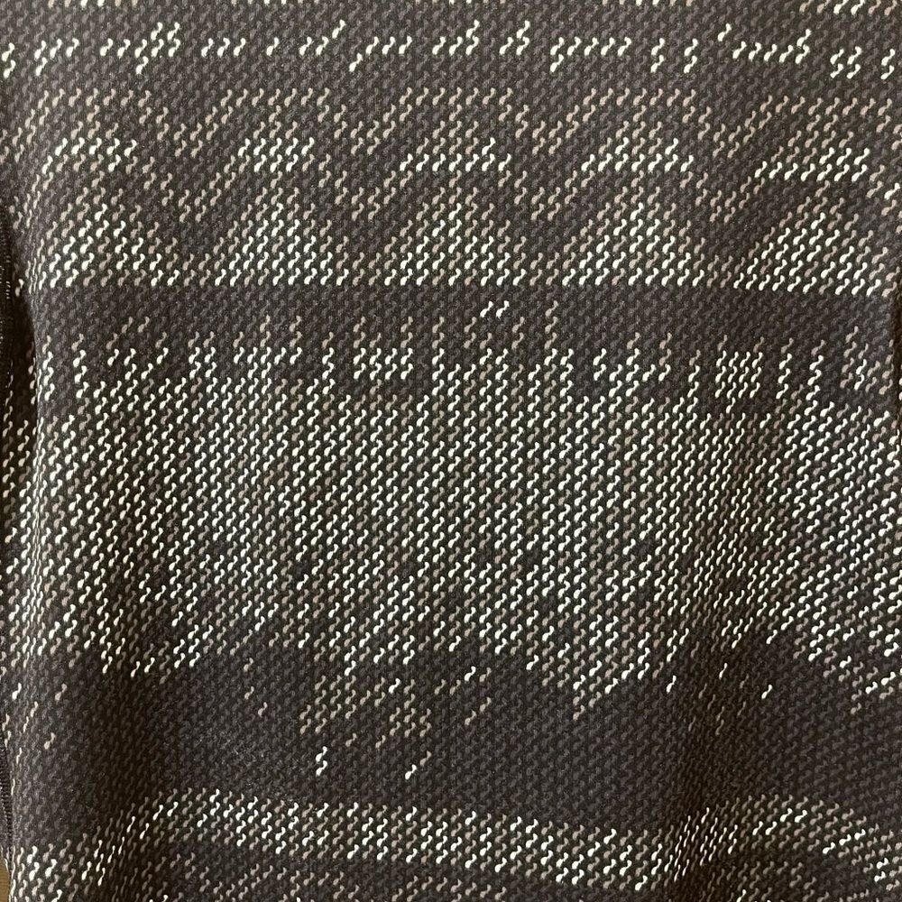 Nike Women’s Dri-Fit Sweatshirt Medium - Picture 5 of 5